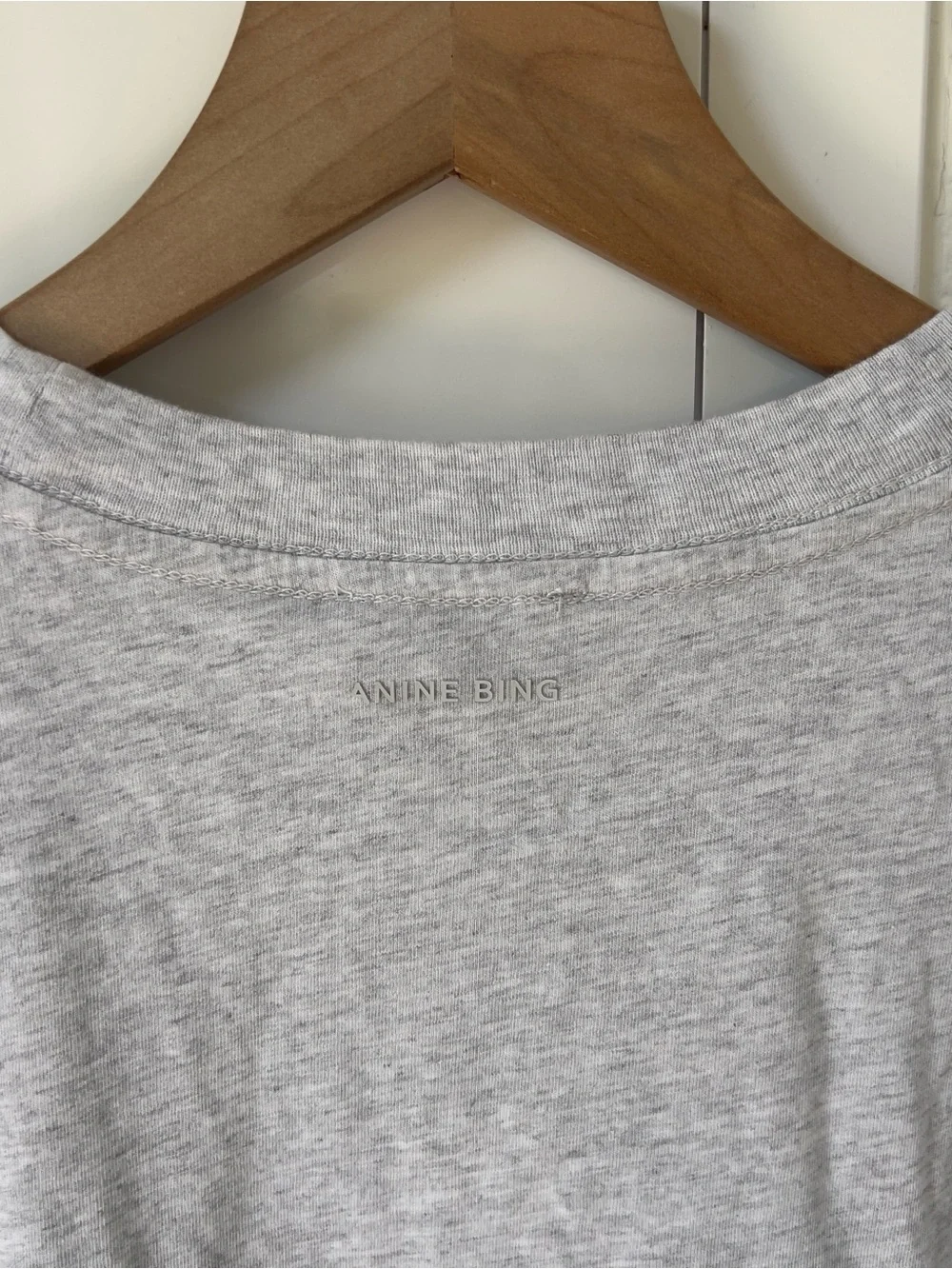 Anine Bing Lili Framed Monogram T-Shirt in Heather Grey NWT - Picture 5 of 9